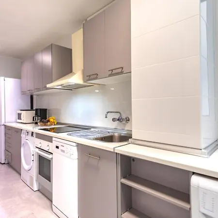 Apartamento Playa Malagueta-canovas, 8 Personas *